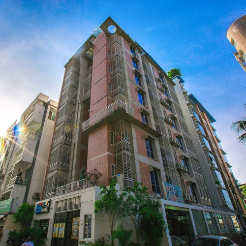 Super Hostel 6